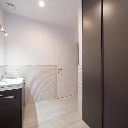 Design In The Heart Of Palazzograssi *