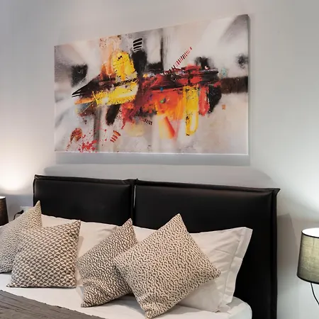 Design In The Heart Of Palazzograssi Bologna