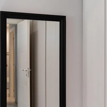 Appartamento Design In The Heart Of Palazzograssi Bologna